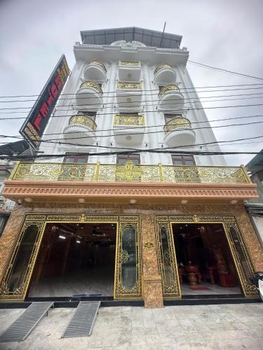 Oanh Thư Hotel (Oanh Thu Hotel) in Meo Vac