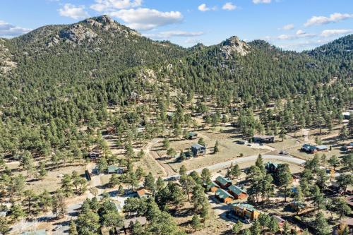 Mountain Shadows Resort in Estes Park, USA