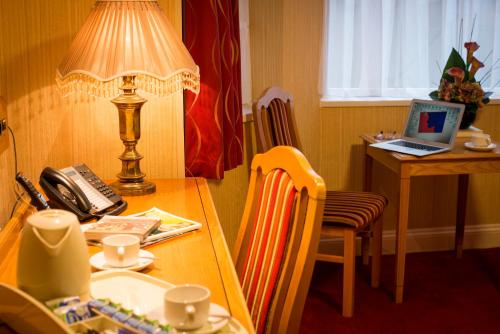 ザ モンタナ ホテル