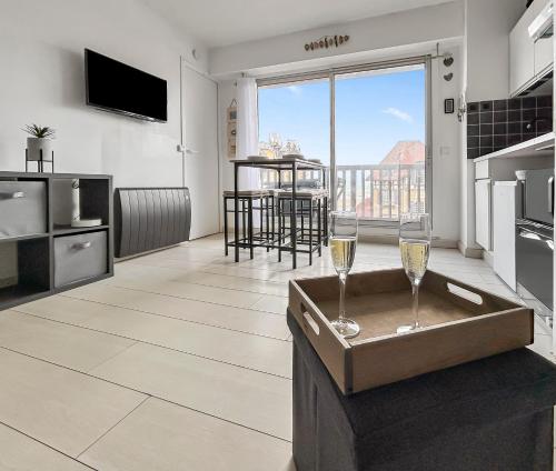 Manon's Studio Vue Mer, Grand Balcon et Parking in 維萊敘爾梅爾