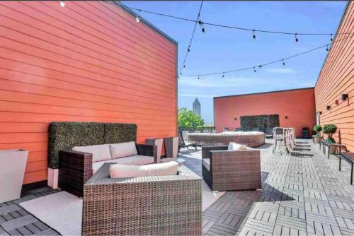 Spacious 2B2B Condo in ATL Free Street Parking 525Pkwy220 in Old Fourth Ward