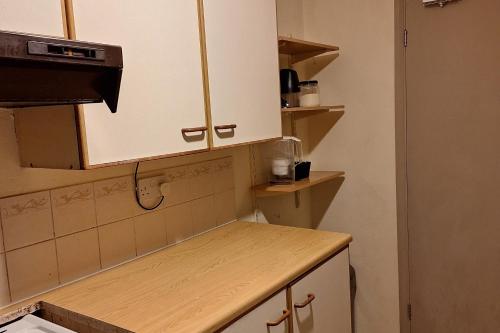 Apartment - Sleeps 2 - Parking - Balcony in Fen Ditton