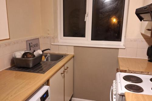 Apartment - Sleeps 2 - Parking - Balcony in Fen Ditton