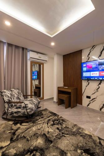 Cama, THE CABYN BOUTIQUE HOTEL in Accra