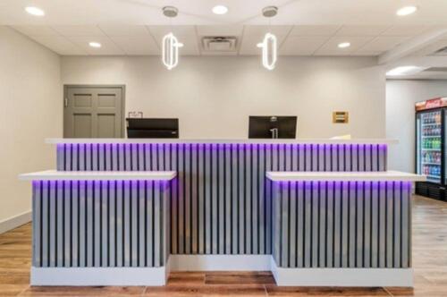 Hampton Inn Livingston - image 9