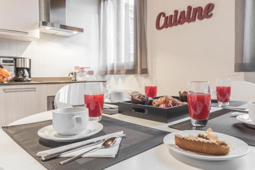 Ca' del Monastero 6 Collection Chic Apartment for 4 Guests with Lift - main image