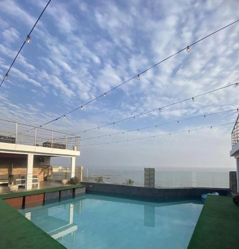 Pandangan, Mai Hotel in Conakry