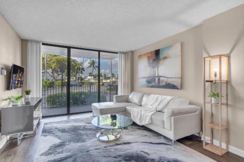 Centrally Located 2 BED in the Heart of NMB – khách sạn tại North Miami