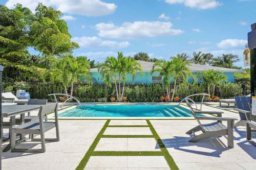 Newly Renovated 1BR apartment in the heart of WPB