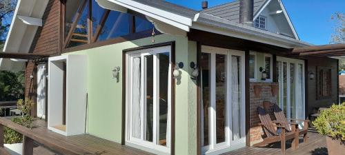 Refúgio no Campo! Sítio aconchegante em Gramado! (Refugio no Campo! Sitio aconchegante em Gramado!) in สวนฟอนเตส