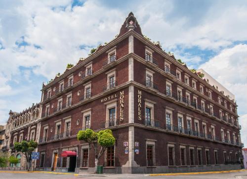 . Hotel Morales Historical & Colonial Downtown Core