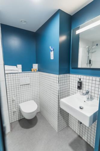 Ibis budget Madrid Albasanz - image 8