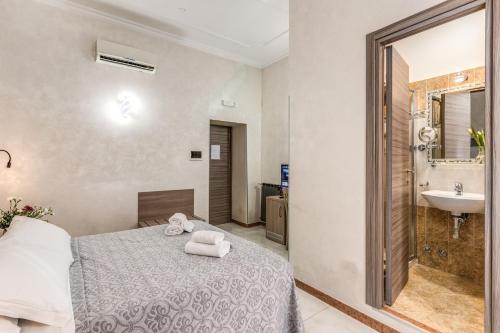 Hotel Centro Cavour Roma - image 4