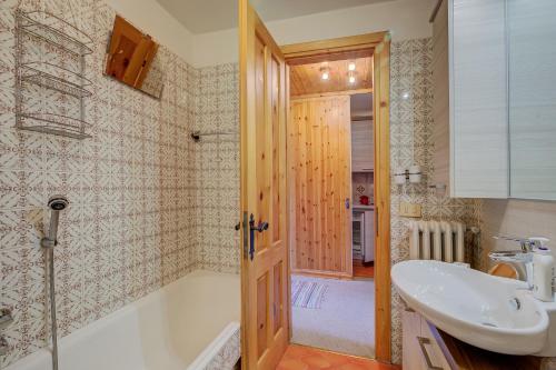 Casa Ciuk - Happy Rentals - image 5