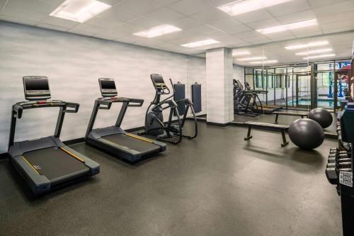 Fairfield Inn & Suites by Marriott Edmonton North - image 5