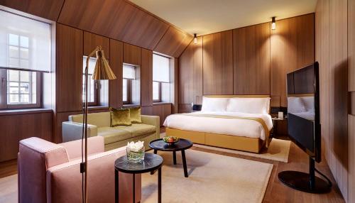 room detail thumbnail 0