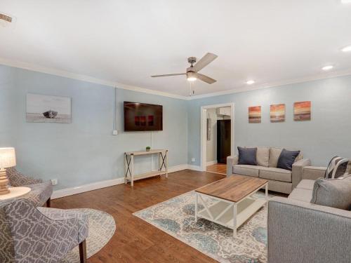 Brand New Listing! Heated Pool Access Flex Cancelation - image 12