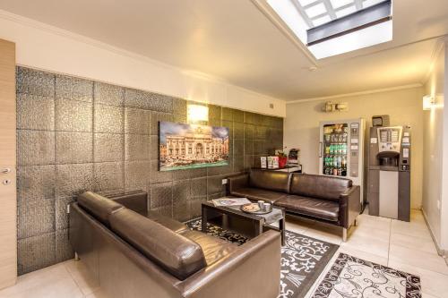 Aurelia Vatican Apartments - image 8