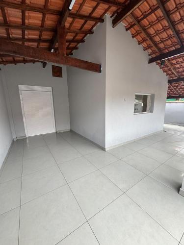 Casa Ubatuba, 5 minutos a pé até praia sape (Casa Ubatuba, 5 minutos a pe ate praia sape) in Praia do Sape