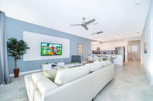1115AO CHAMPIONS GATE,CONDO + GAME ROOM