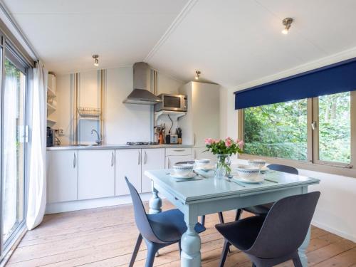 kuchnia, Vlinder in Bergen