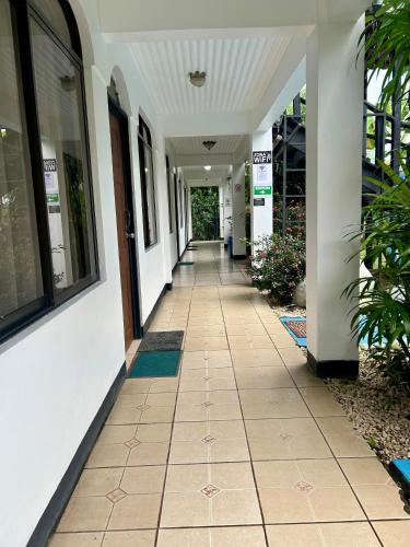 Hotel & Restaurante Tabacones in Guacimo