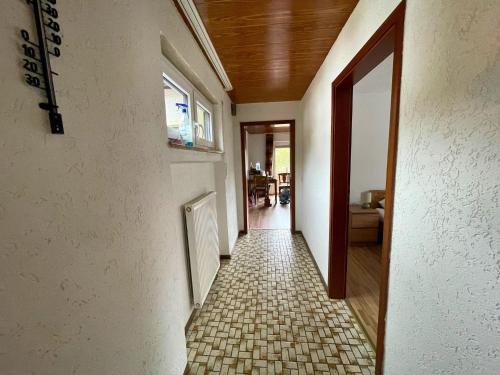 設施, Holiday Home in Birresborn with balcony in 比雷斯博爾恩
