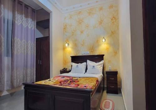 NEFAR PALACE HOTEL Plc in Bafoussam