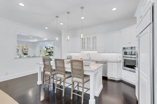 WB571: 571 Whimbrel Road in เคียวาห์ไอส์แลนด์ (SC)