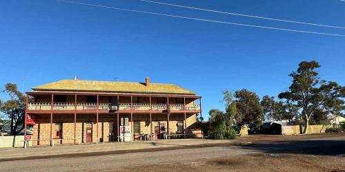 The Copley Hotel in Leigh Creek