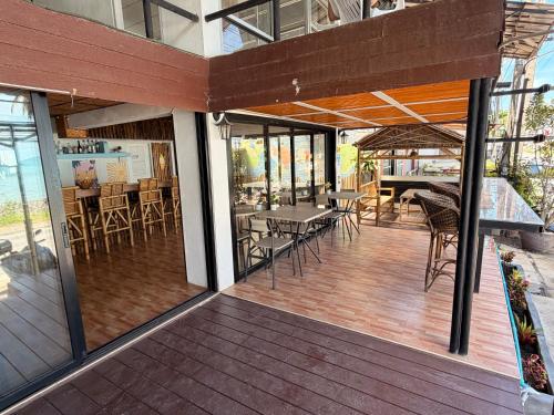 Cơ sở vật chất, Moonlight Samui hotel and bar in Koh Samui