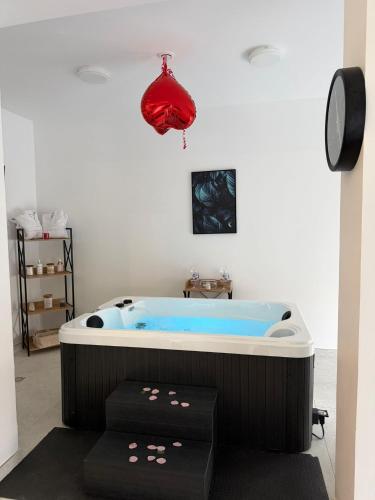 EXCEPTIONNEL Appartement VERSAILLES in เลอ เชอส์เนย์