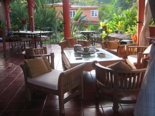 Létesítmények, Hotel - Residencial Madrugada in La Ceiba