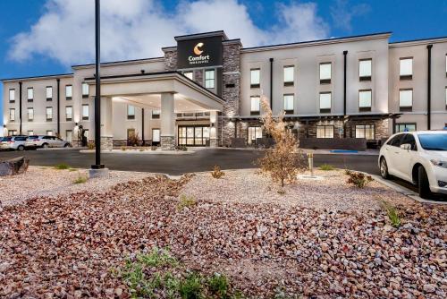 Comfort Inn & Suites Zion Park Area - image 14