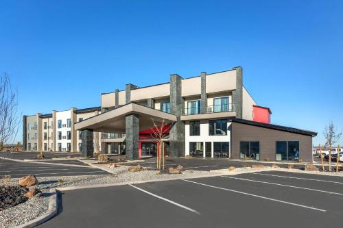 . The Valor, an Ascend Collection Hotel