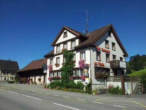 Hotel Garni Traube B&B in Schwellbrunn, Schweiz