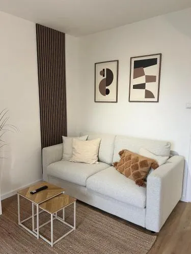 MEGHA Living - 2 Zimmer Appartments mit Küche - Zentral in Memmingen, Deutschland