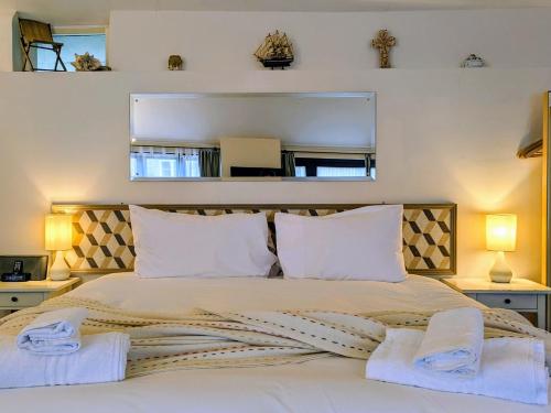 T's Bed And Breakfast – Corsham