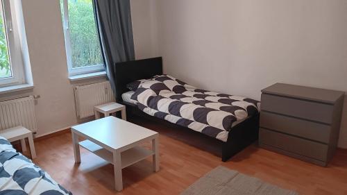 Crew Quartier ALL-INCLUSIVE Serviced Apartment 3 Schlafzimmer mit Küche und Bad in Krostitz Leipzig (Crew Quartier ALL-INCLUSIVE Serviced Apartment 3 Schlafzimmer mit Kuche und Bad in Krostitz Leipzig) in Krostitz