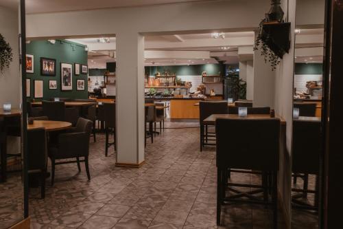 Clarion Grand Hotel - image 13