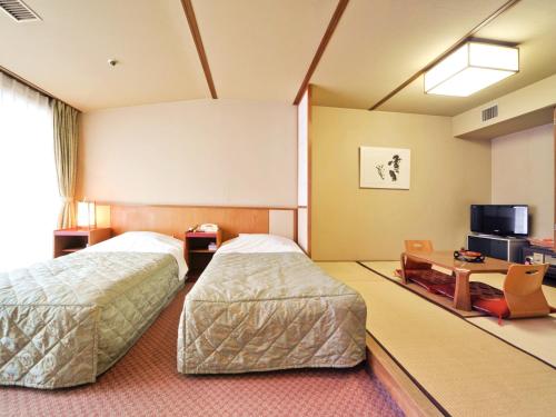 room detail thumbnail 1