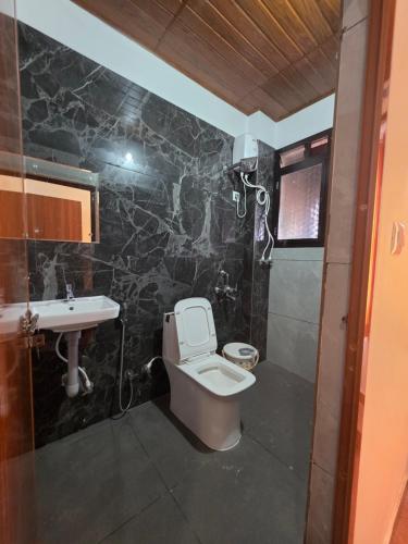 Hotel Prithesh Tourist Home in Bantwal