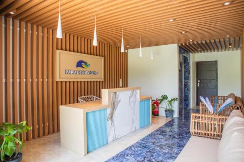 Lobby, Paradise Found near Dhiffushi Island (South Ari Atoll)