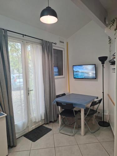 Удобства, Logement entier dans village calme in Mereville