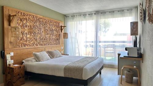 1 queen bed