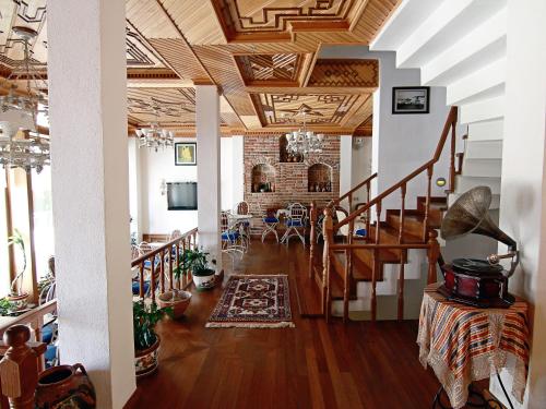 Hotel Des Etrangers - Special Category - image 7