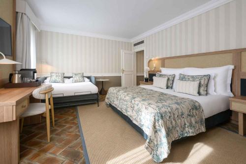 M’Ar De Ar Muralhas Hotel