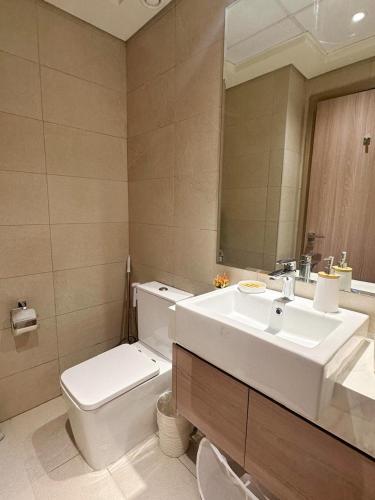 Kanisha Homes Azizi Riviera 48 by Vacay Xeal - image 2