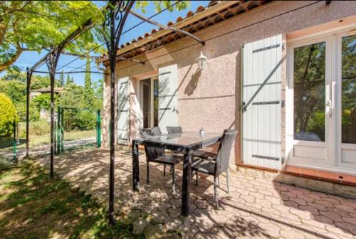 logement indépendant avec jardinet - Location saisonnière - Bouc-Bel-Air