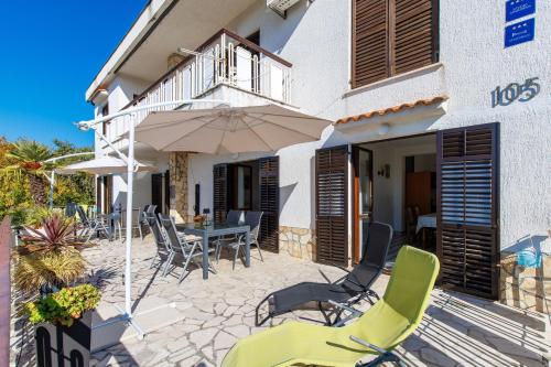 Apartments Martina 5